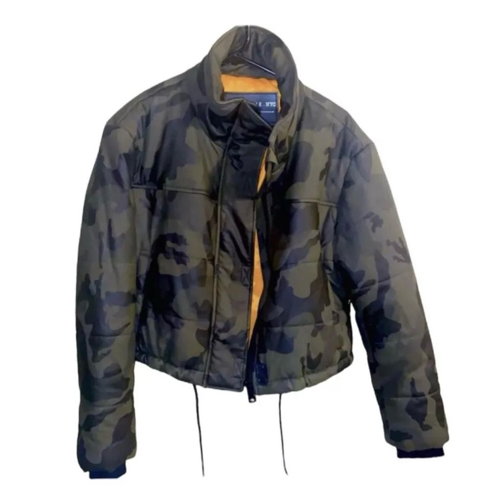 Bagatelle NYC Camo Cropped Puffer Jacket Army Green Black Medium